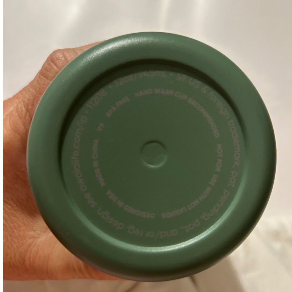 Owala FreeSip 32oz Insulated Stainless Steel Water Bottle Green Matte Green - Picture 4 of 8